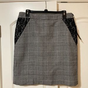 Anne Klein Black and White Skirt